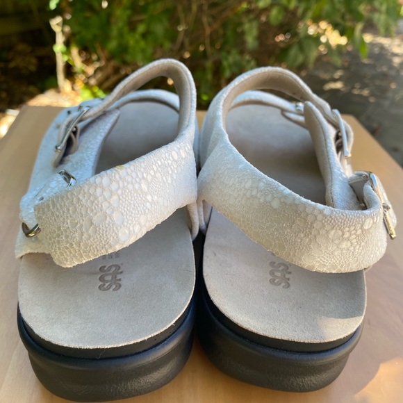 SAS Women's, Relaxed Sandal, Leather, Vanilla, Size 10 ½ Wide - Picture 8 of 12